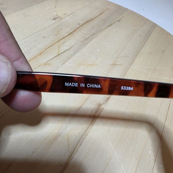 A.J. Morgan 53394 Soho Rectangular Sunglasses Brown Tortoise Unisex No Case - Picture 7 of 10